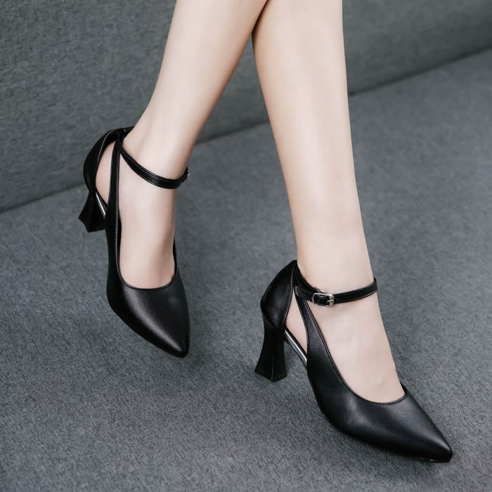 https://ella.vn/wp-content/uploads/2020/06/1n9a8227-1.jpg